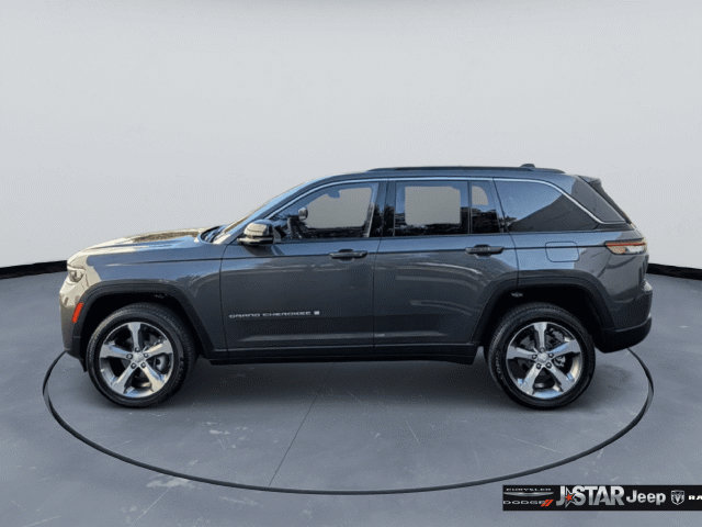 New 2026 Jeep Grand Cherokee Limited RWD image 7