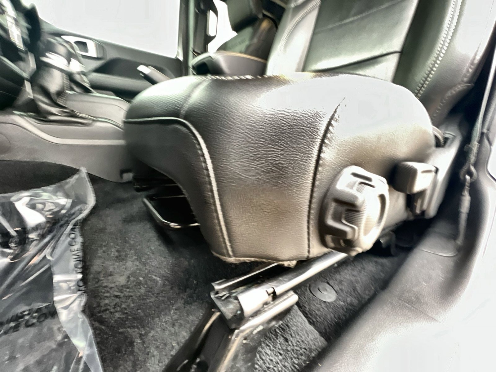 Used 2020 Jeep Gladiator Overland w/ Popular Equipment Package image 14