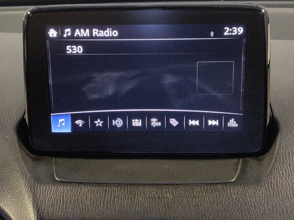 Used 2019 Toyota Yaris XLE FWD image 25