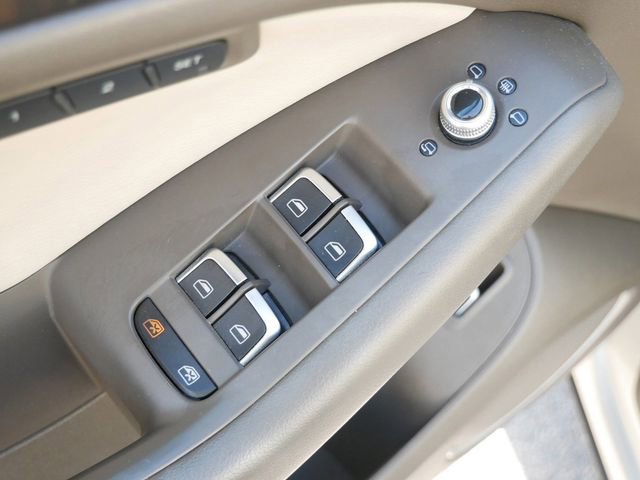 Used 2016 Audi Q5 2.0T Premium Plus w/ Technology Package image 13