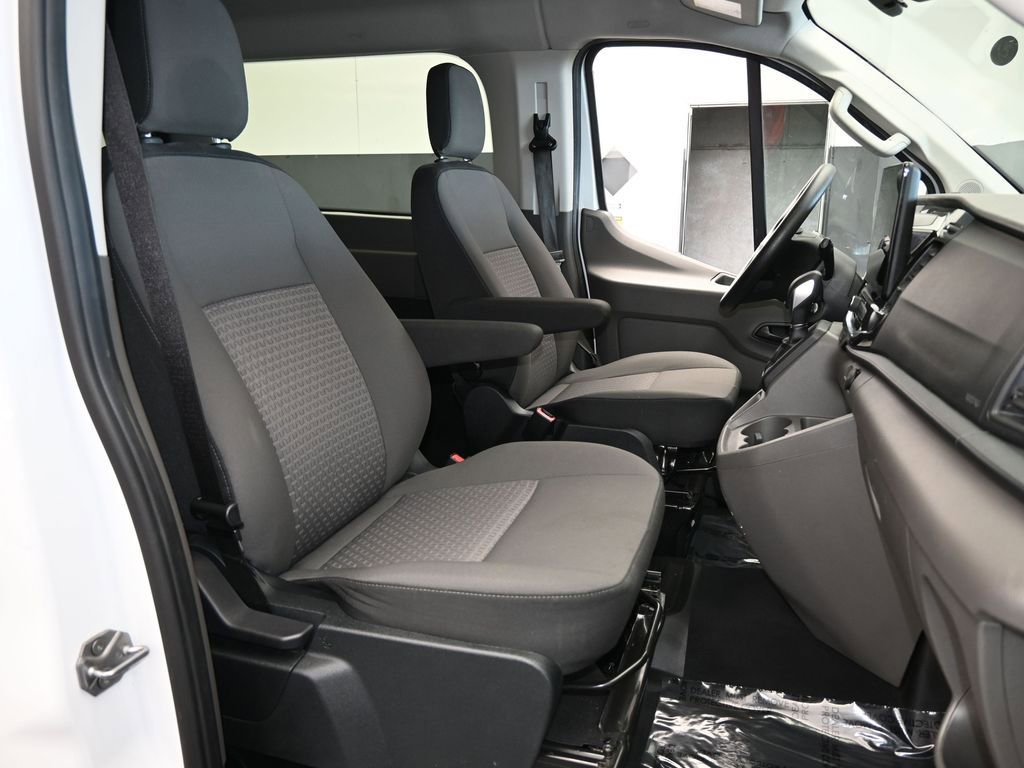 Used 2023 Ford Transit 350 XLT image 37