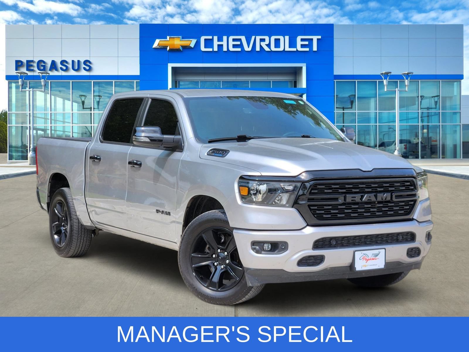 Used 2023 RAM 1500 Lone Star AWD/4WD image 1
