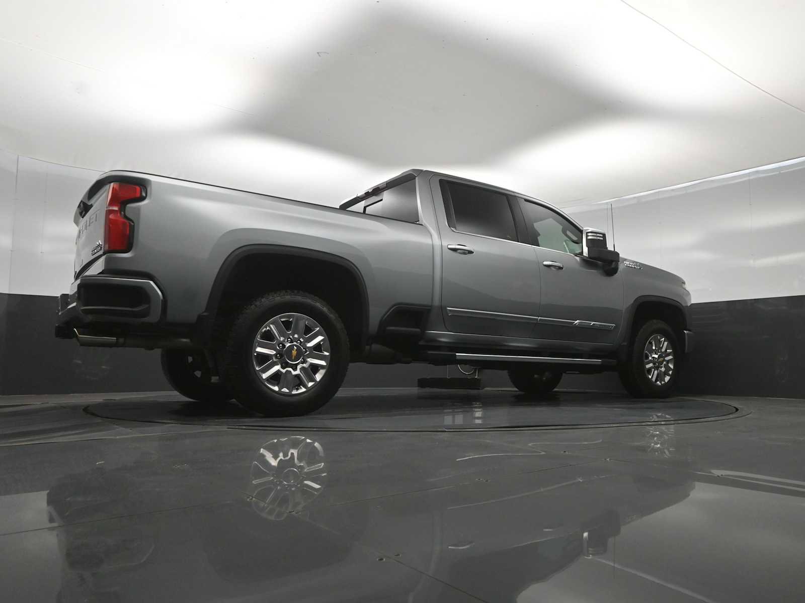 Used 2025 Chevrolet Silverado 2500 High Country w/ Z71 Off-Road Package AWD/4WD image 41