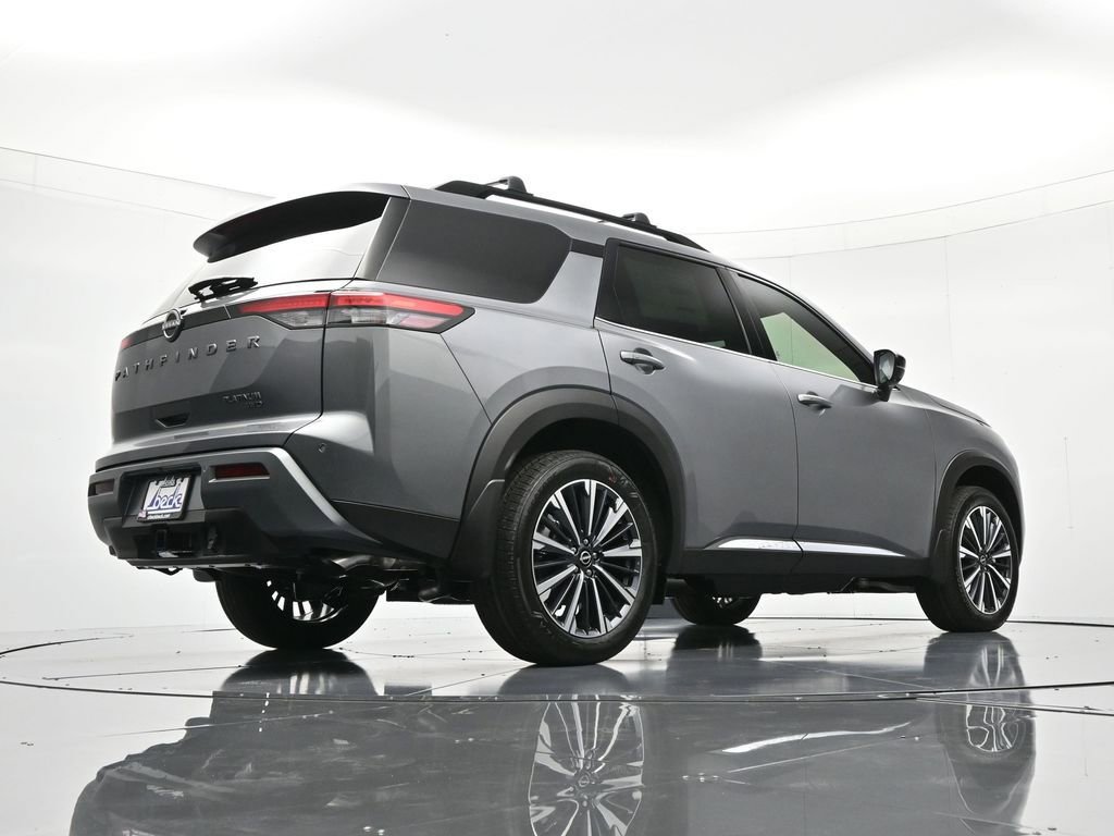 New 2026 Nissan Pathfinder Platinum w/ Cargo Package AWD/4WD image 45