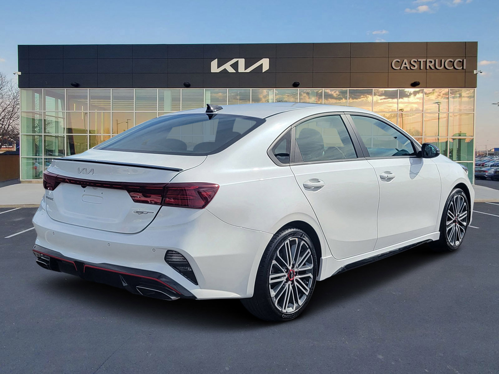 Used 2024 Kia Forte GT w/ GT2 Package image 4