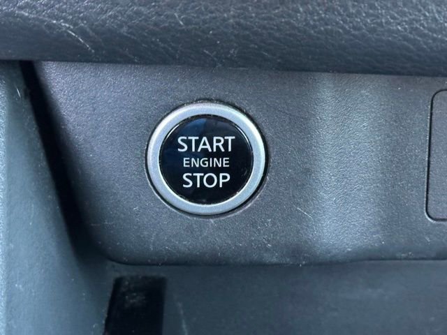 Used 2021 Nissan Rogue SV AWD/4WD image 35
