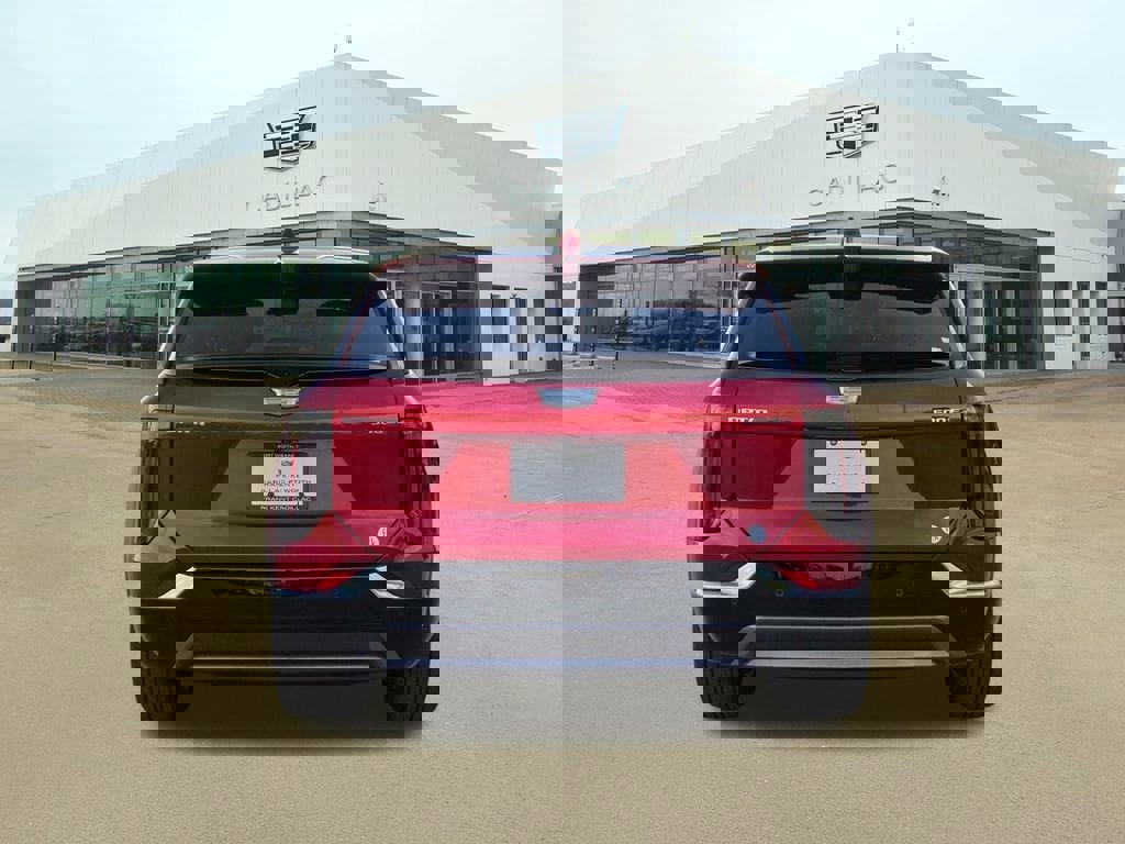 New 2026 Cadillac Optiq Luxury 2 w/ LPO, Floor Liner Package image 5