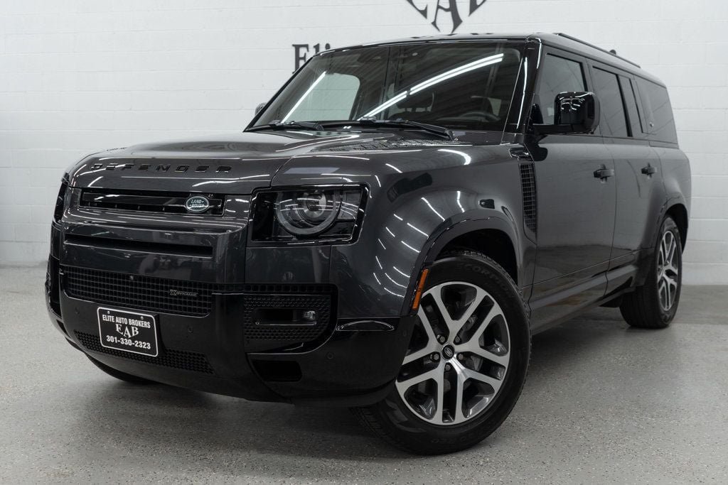 Used 2023 Land Rover Defender 130 X-Dynamic SE AWD/4WD image 45