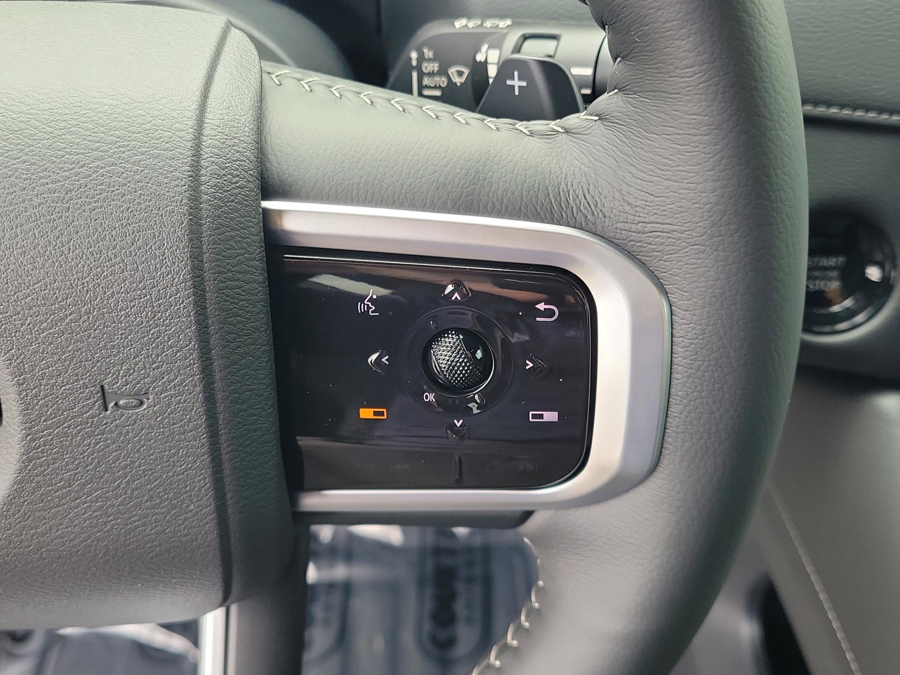 New 2026 Nissan Armada SL w/ Captain's Chari Seat Package RWD image 25