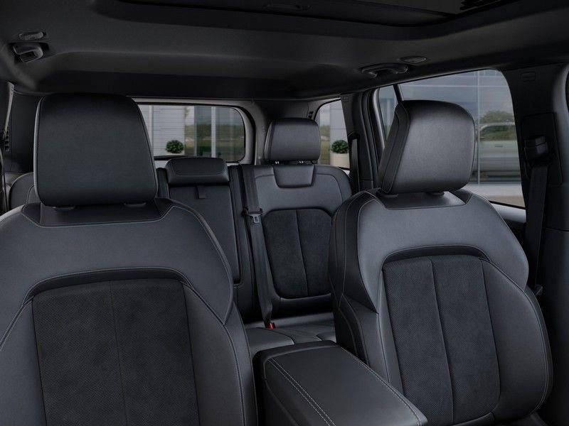 New 2025 Jeep Grand Cherokee Altitude image 26