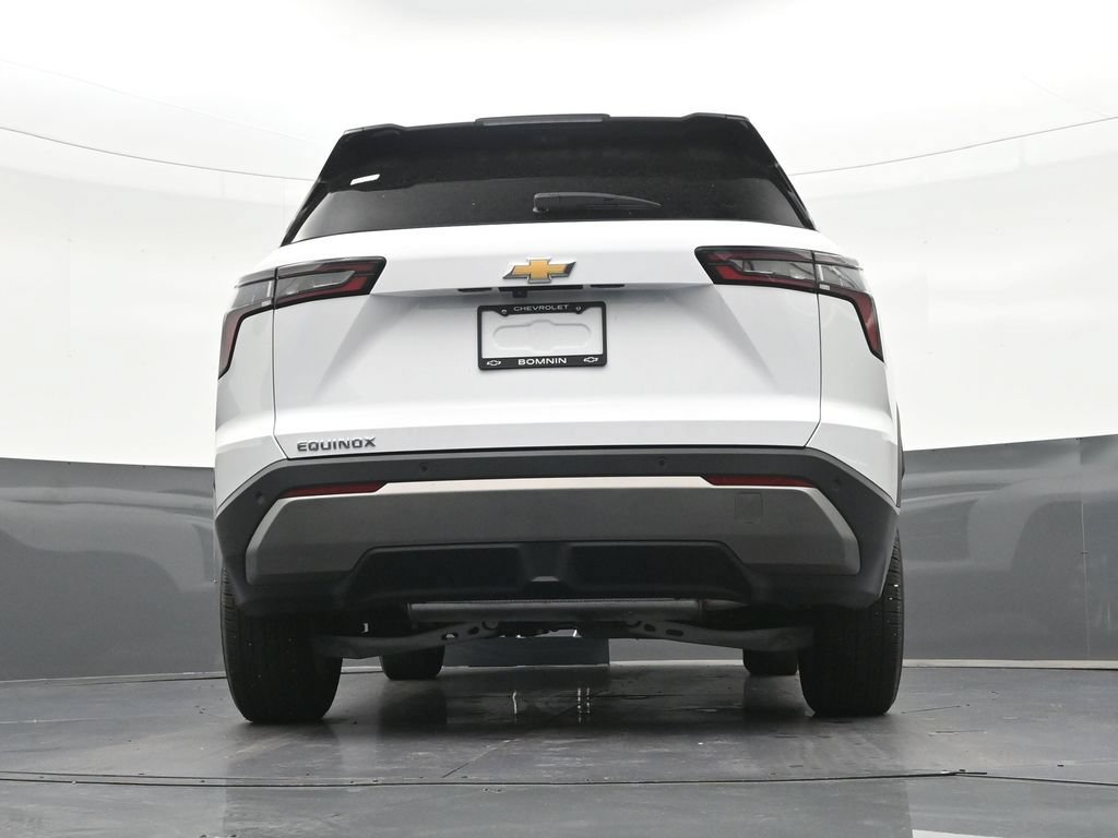Used 2025 Chevrolet Equinox LT w/ Safety and Technology Package FWD image 27