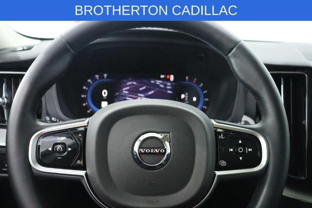 Used 2025 Volvo XC60 B5 Plus AWD/4WD image 17