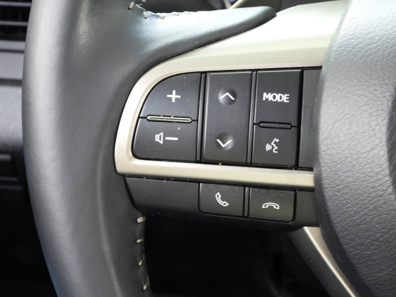 Used 2020 Lexus RX 350 FWD w/ Accessory Package image 81