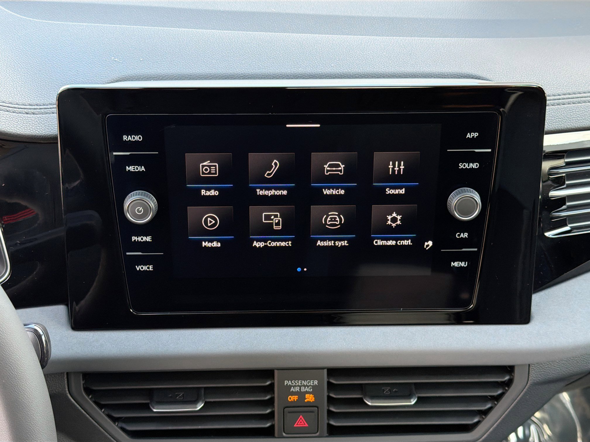 New 2026 Volkswagen Jetta SE image 30