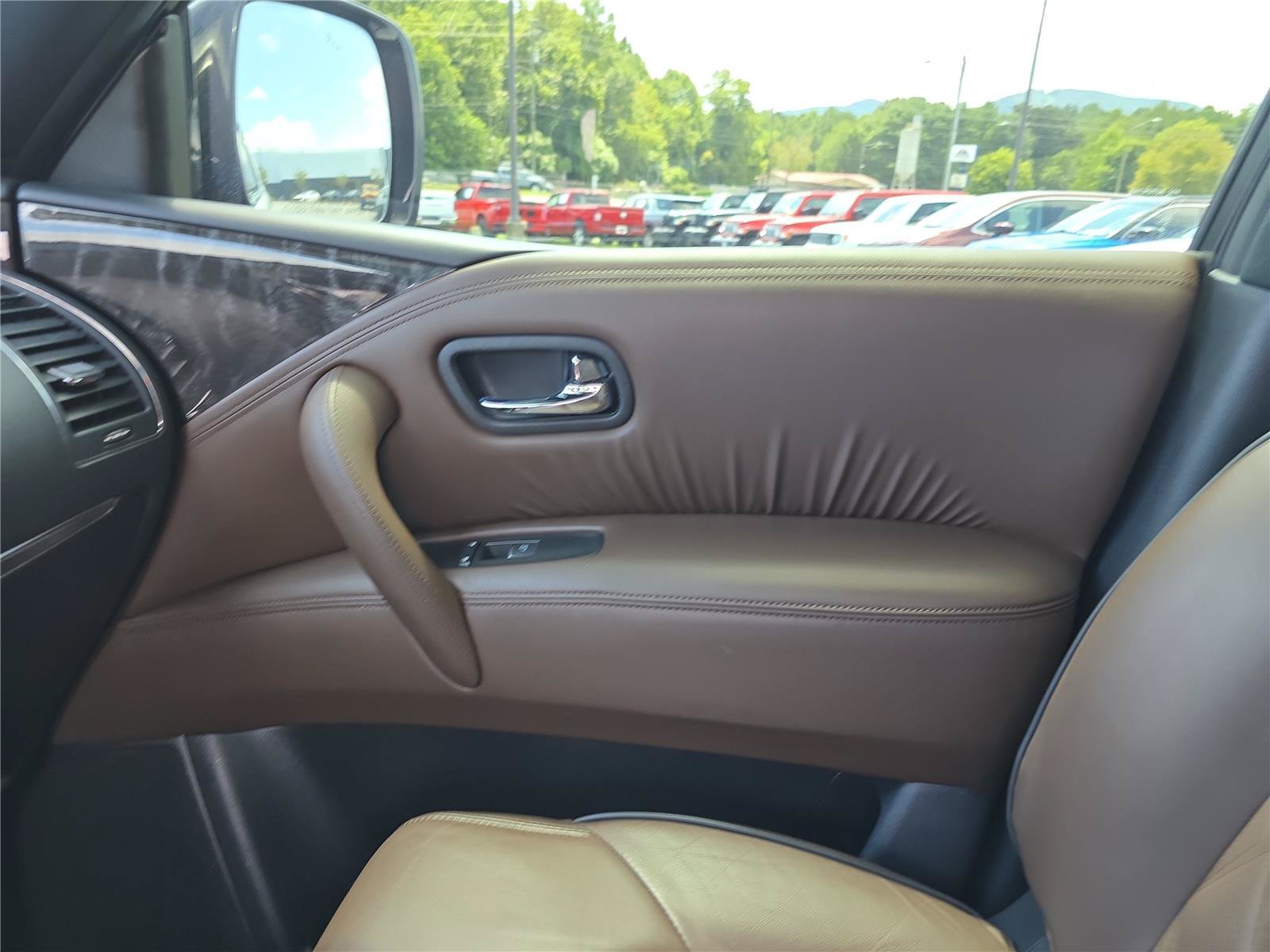 Used 2024 Nissan Armada Platinum w/ Cargo Package RWD image 23