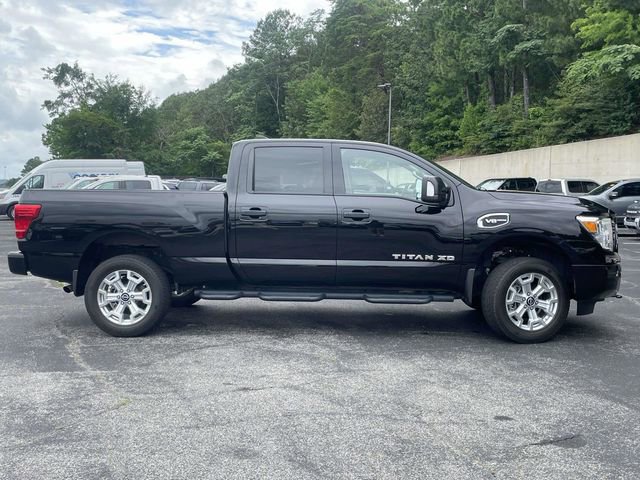 Used 2024 Nissan Titan SV w/ SV Convenience Package AWD/4WD image 2