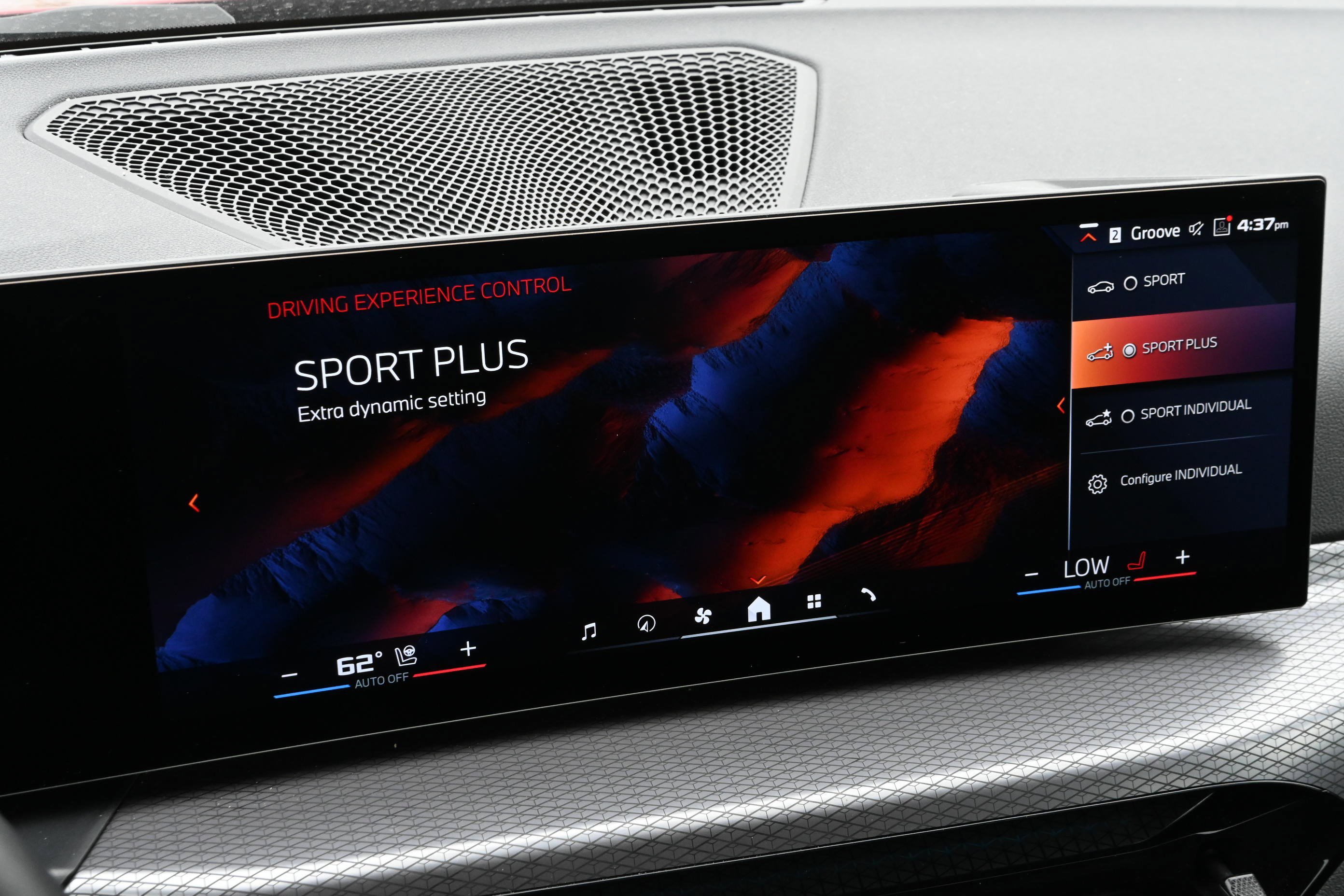 Certified 2025 BMW M440i image 36