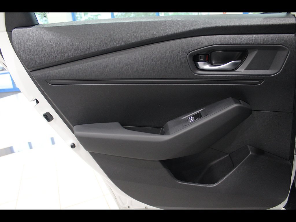 Certified 2025 Honda Accord LX image 18