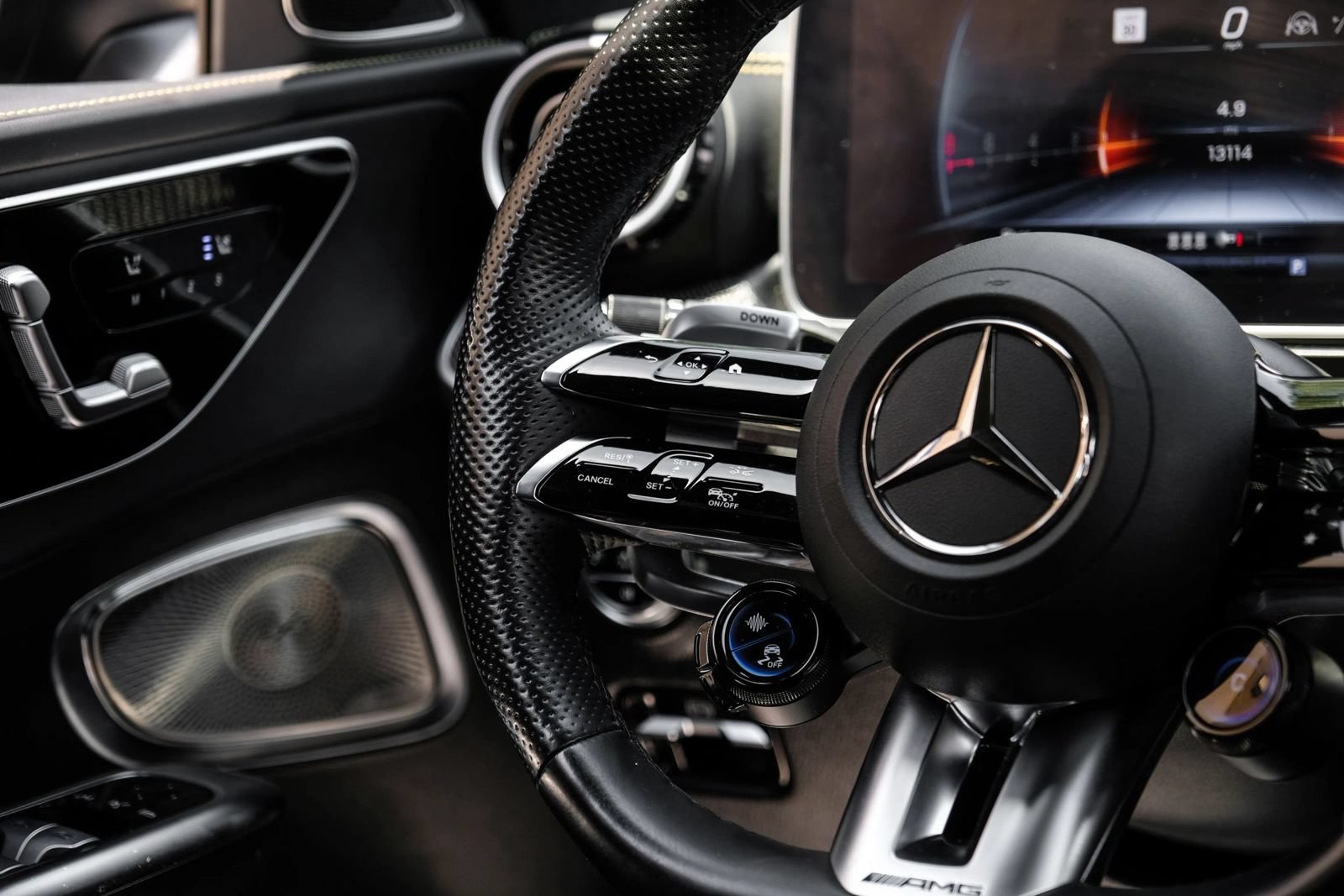 Used 2024 Mercedes-Benz C 63 AMG S image 19