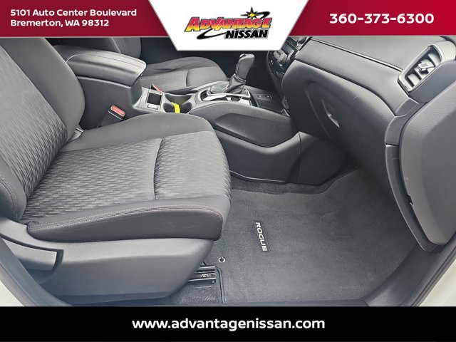 Used 2019 Nissan Rogue SV w/ Premium Package AWD/4WD image 20