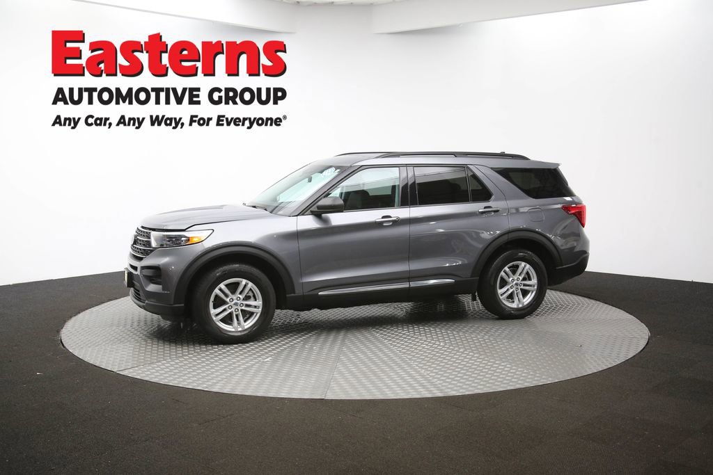 Used 2022 Ford Explorer XLT image 57