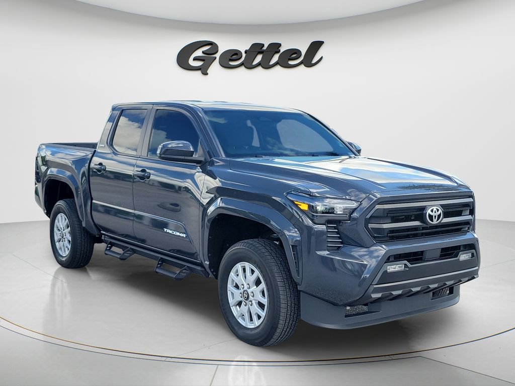 Certified 2024 Toyota Tacoma SR5 AWD/4WD image 2