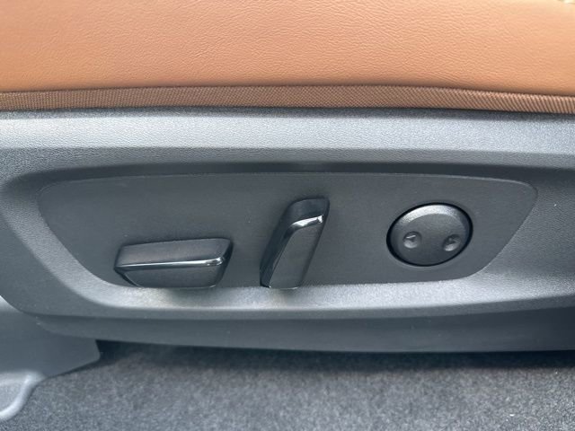 New 2026 Nissan Pathfinder Platinum w/ Cargo Package image 33