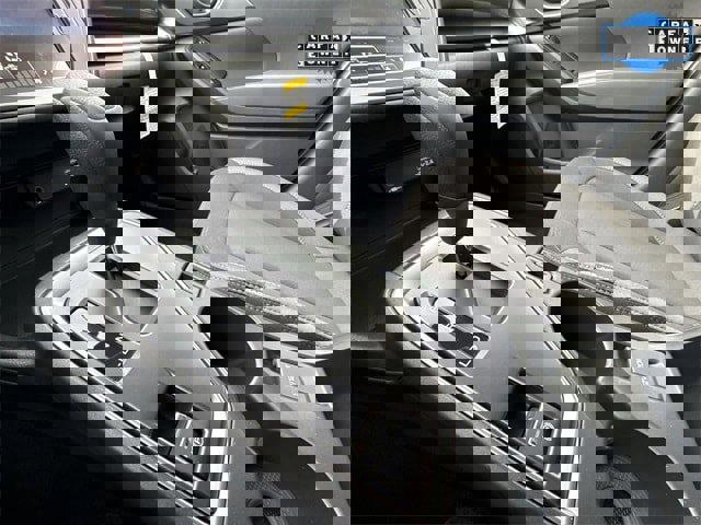 Certified 2025 Subaru Impreza 2.0i image 19