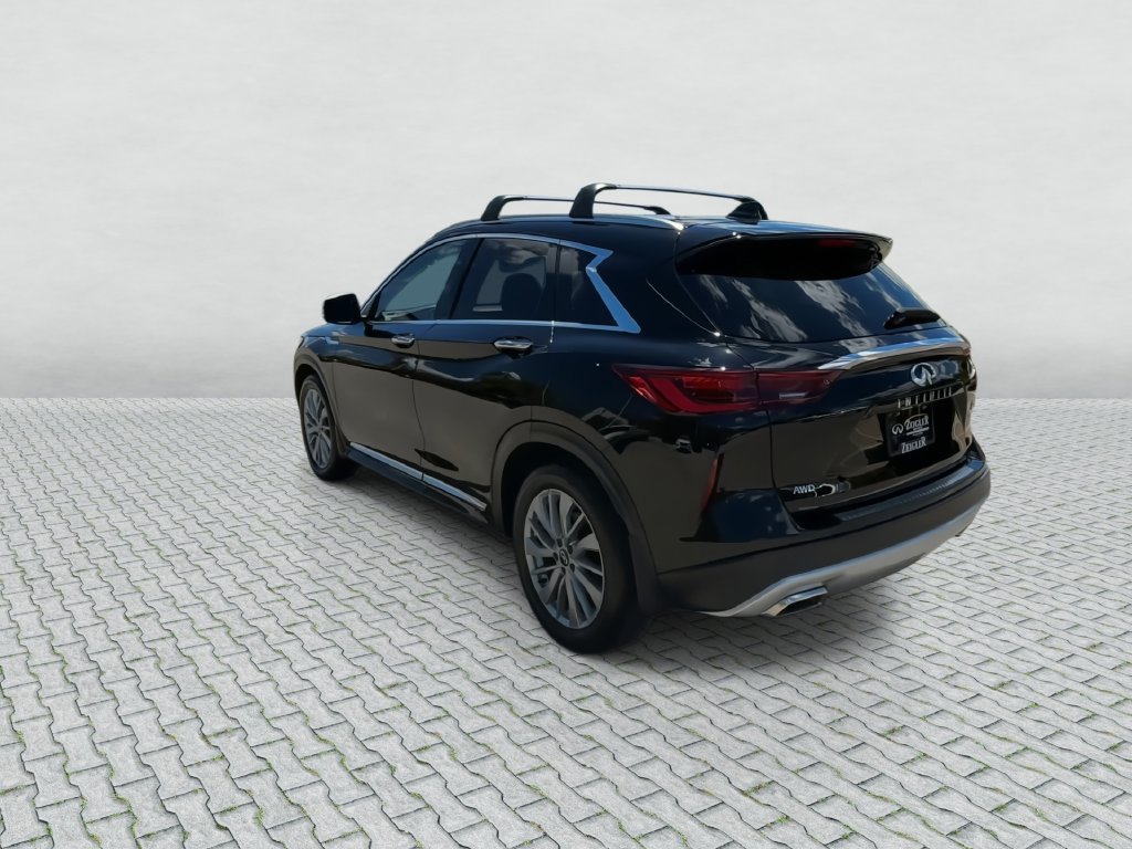Certified 2025 INFINITI QX50 Luxe w/ Accent Package AWD/4WD image 6