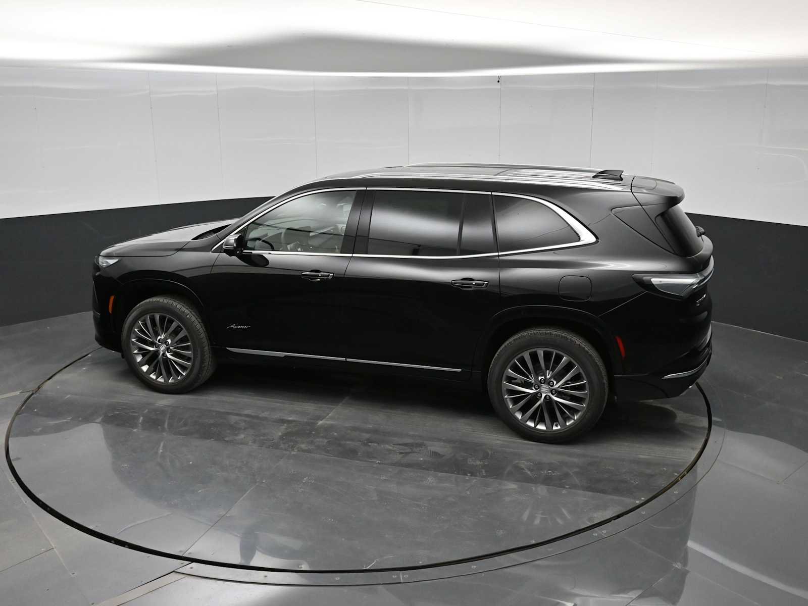 New 2026 Buick Enclave Avenir w/ Super Cruise Package AWD/4WD image 28