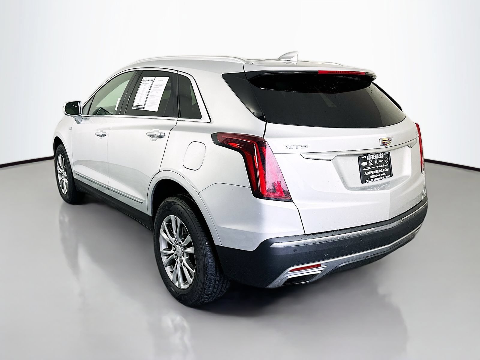 Used 2020 Cadillac XT5 Premium Luxury FWD image 5