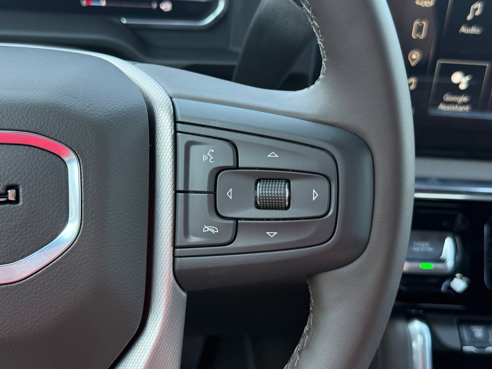 New 2025 GMC Sierra 2500 Denali w/ Denali Reserve Package image 24