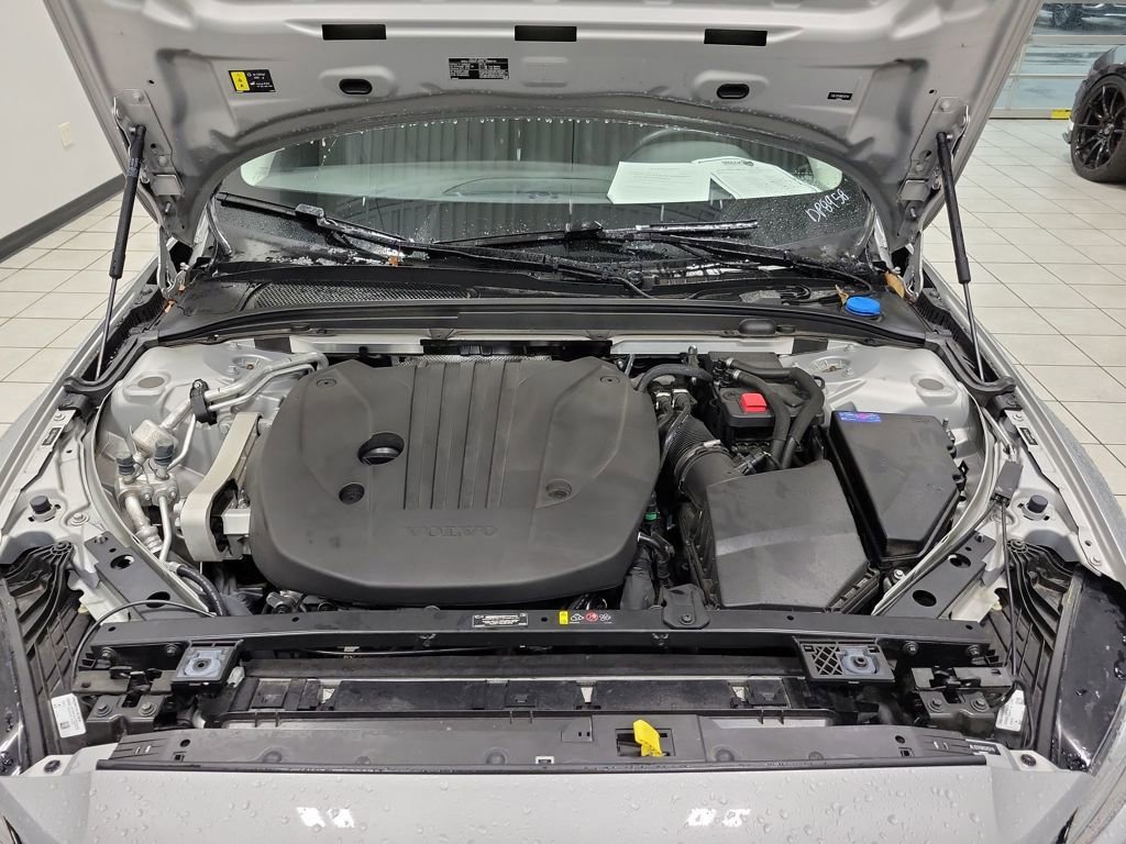 Used 2024 Volvo S60 B5 Core image 42
