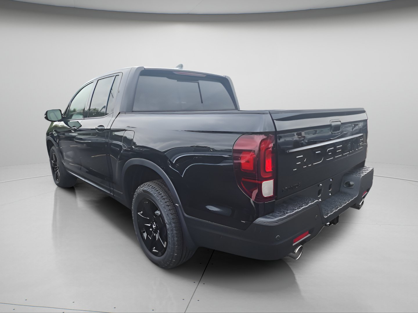 New 2026 Honda Ridgeline Black Edition image 4