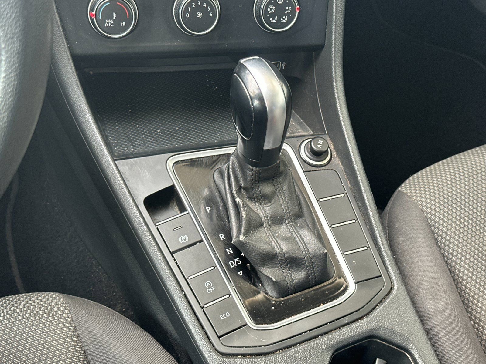 Used 2019 Volkswagen Jetta S w/ Driver Assistance Package FWD image 19