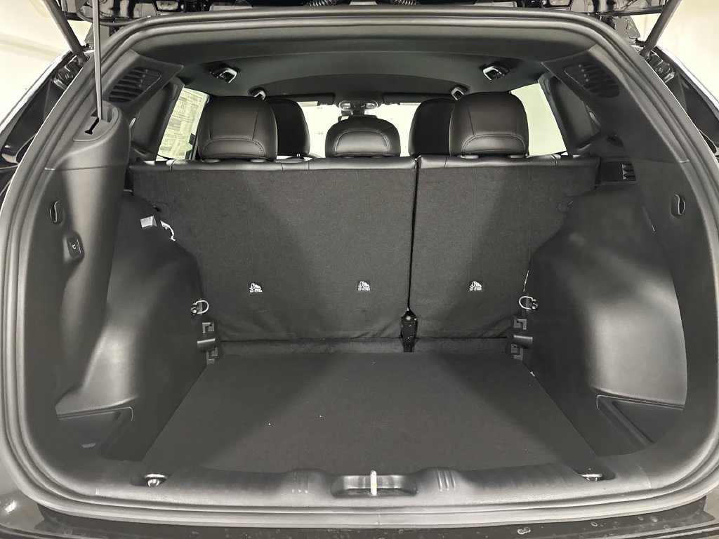 New 2026 Jeep Compass Limited AWD/4WD image 22
