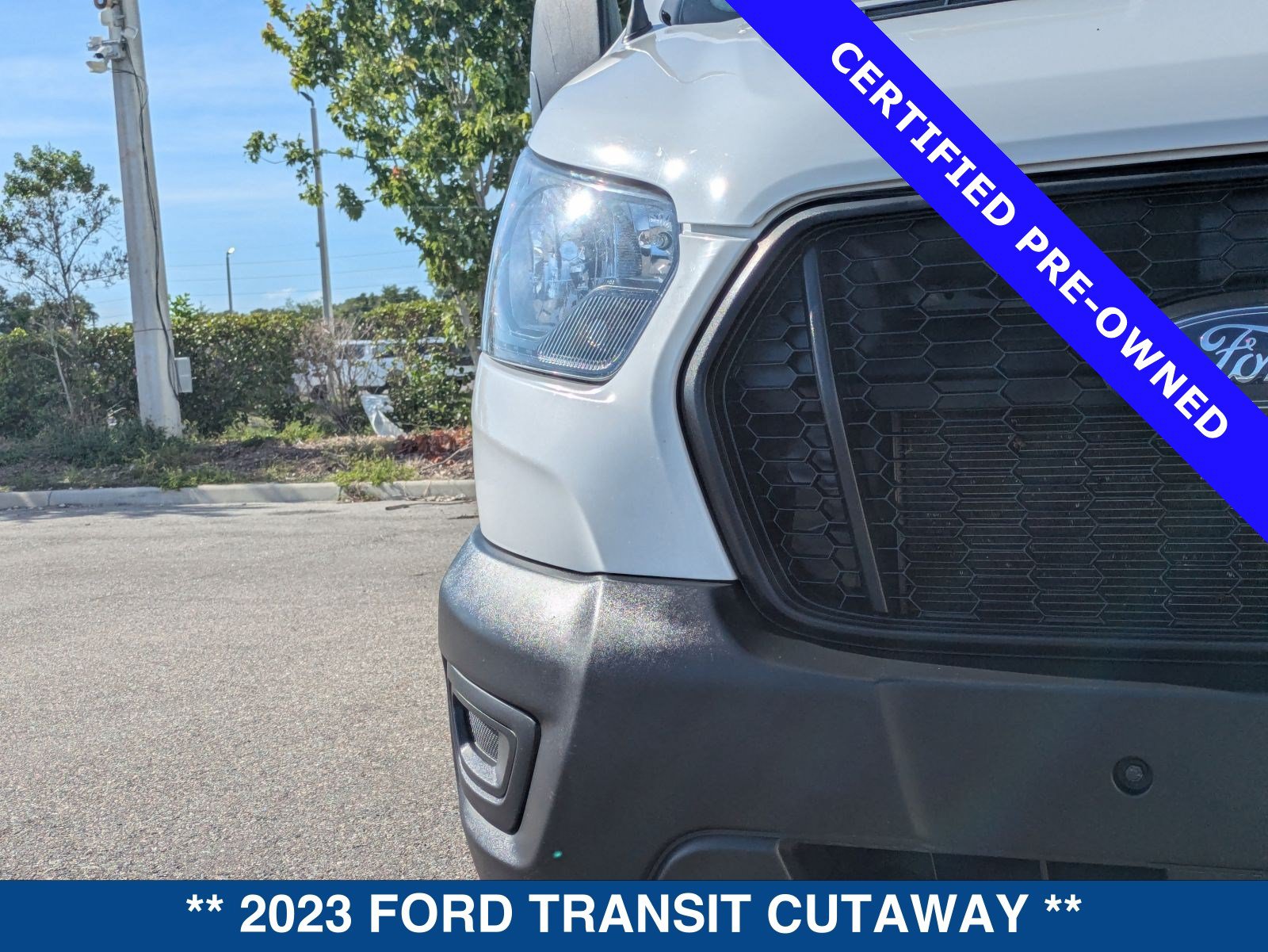 Certified 2023 Ford Transit 350 DRW RWD image 9
