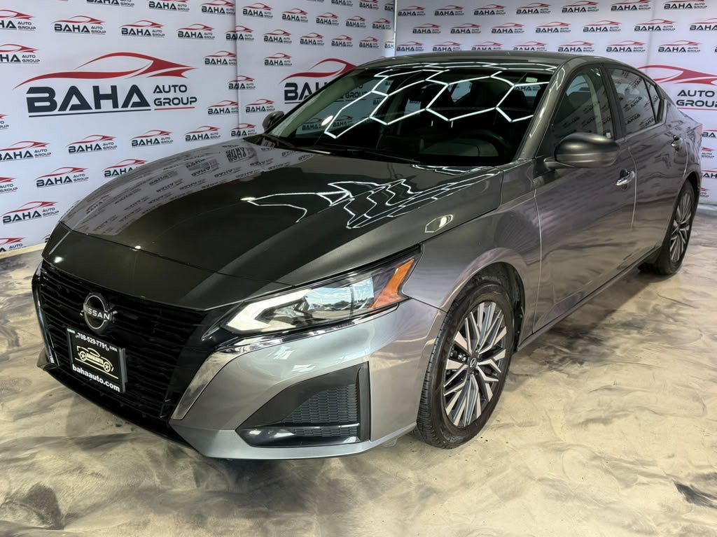 Used 2025 Nissan Altima 2.5 SV FWD image 54