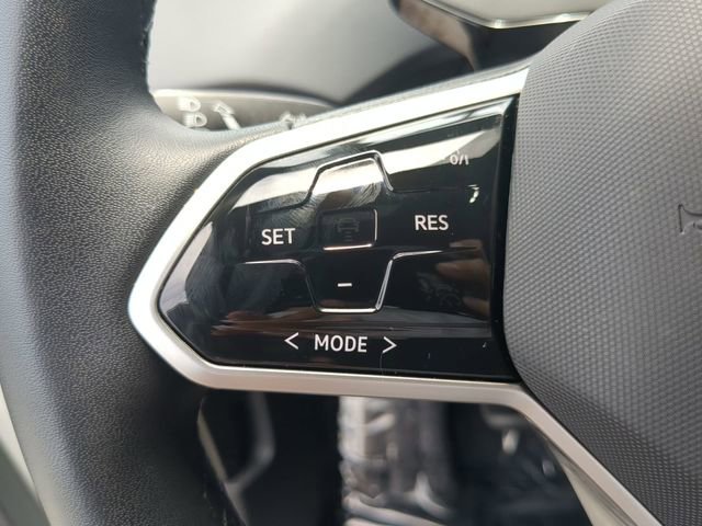 Used 2023 Volkswagen ID.4 Pro S AWD/4WD image 30