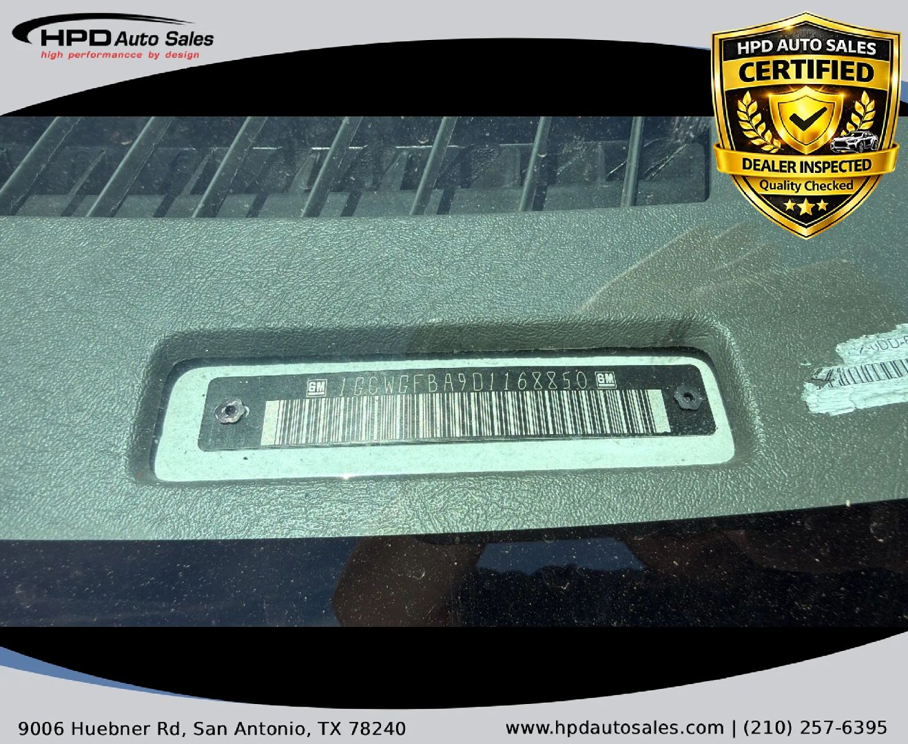 Used 2013 Chevrolet Express 2500 RWD image 30