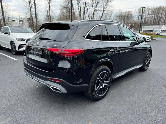 Used 2026 Mercedes-Benz GLC 300 4MATIC image 3