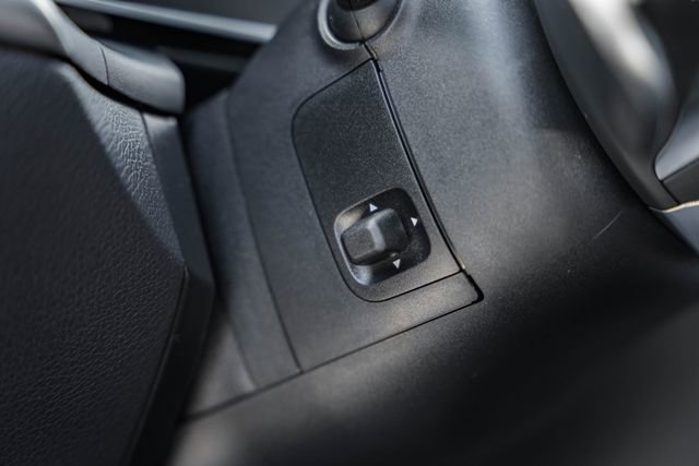 Certified 2024 Mercedes-Benz GLC 43 AMG 4MATIC image 47