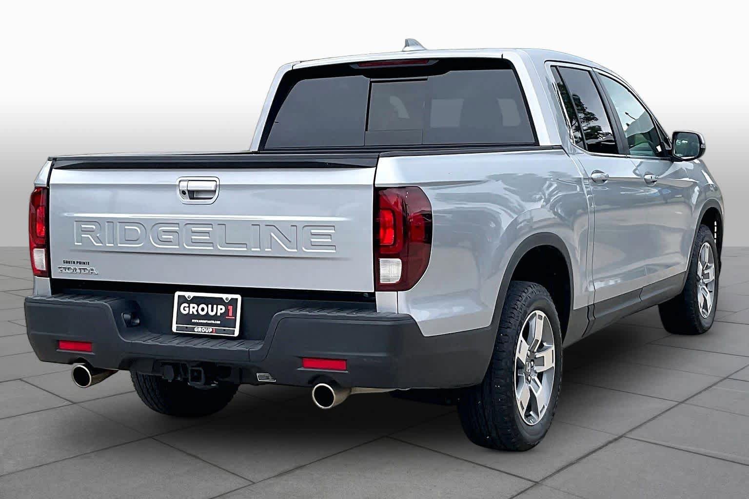 Used 2025 Honda Ridgeline RTL image 13