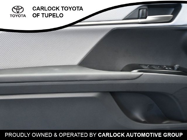 Used 2026 Toyota Camry SE w/ Convenience Package FWD image 22