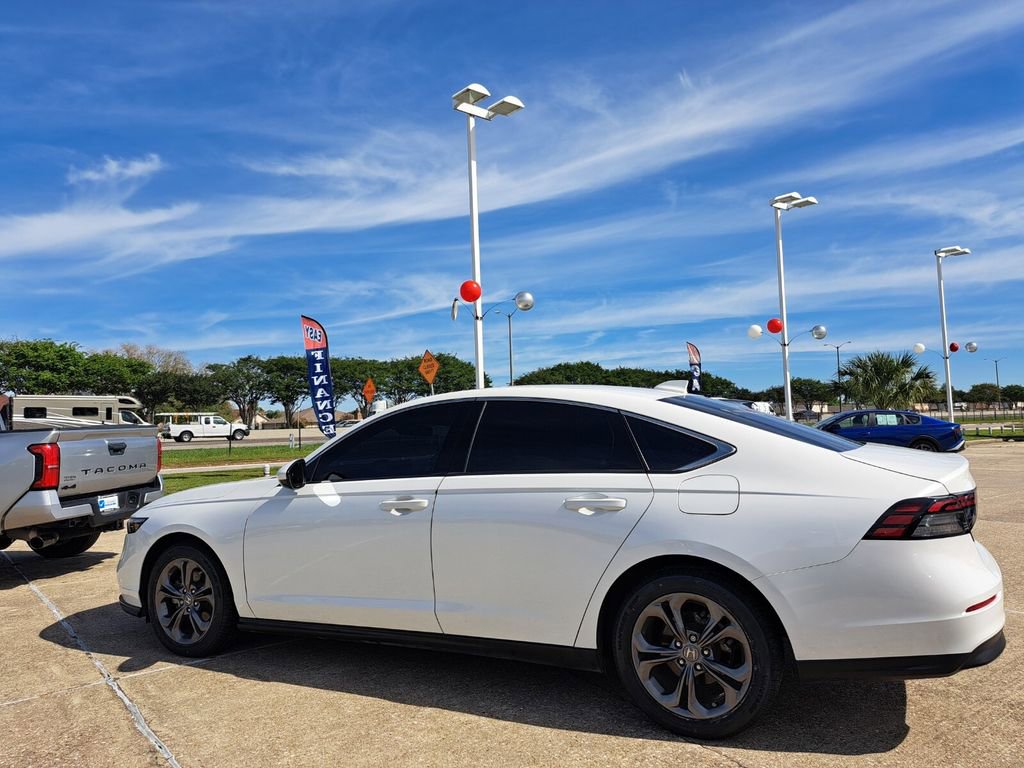 Used 2024 Honda Accord EX image 7