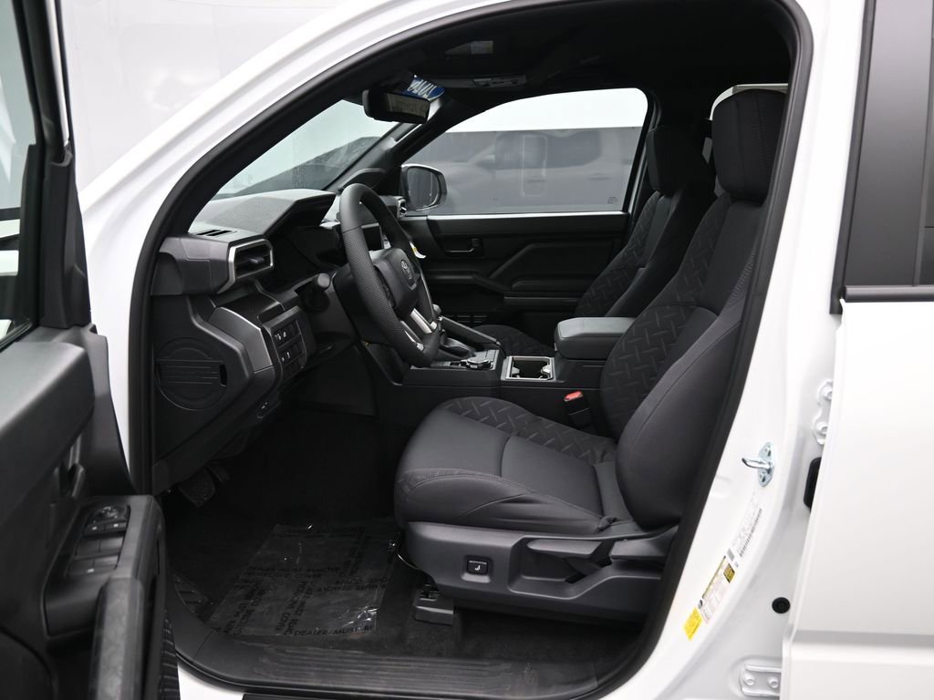Used 2026 Toyota Tacoma SR5 AWD/4WD image 10