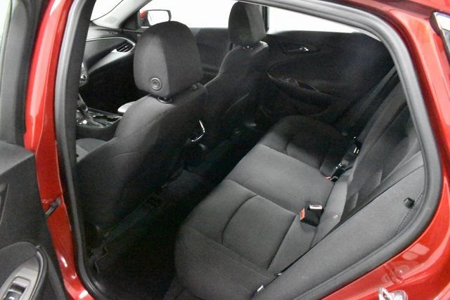 Used 2023 Chevrolet Malibu LT image 14