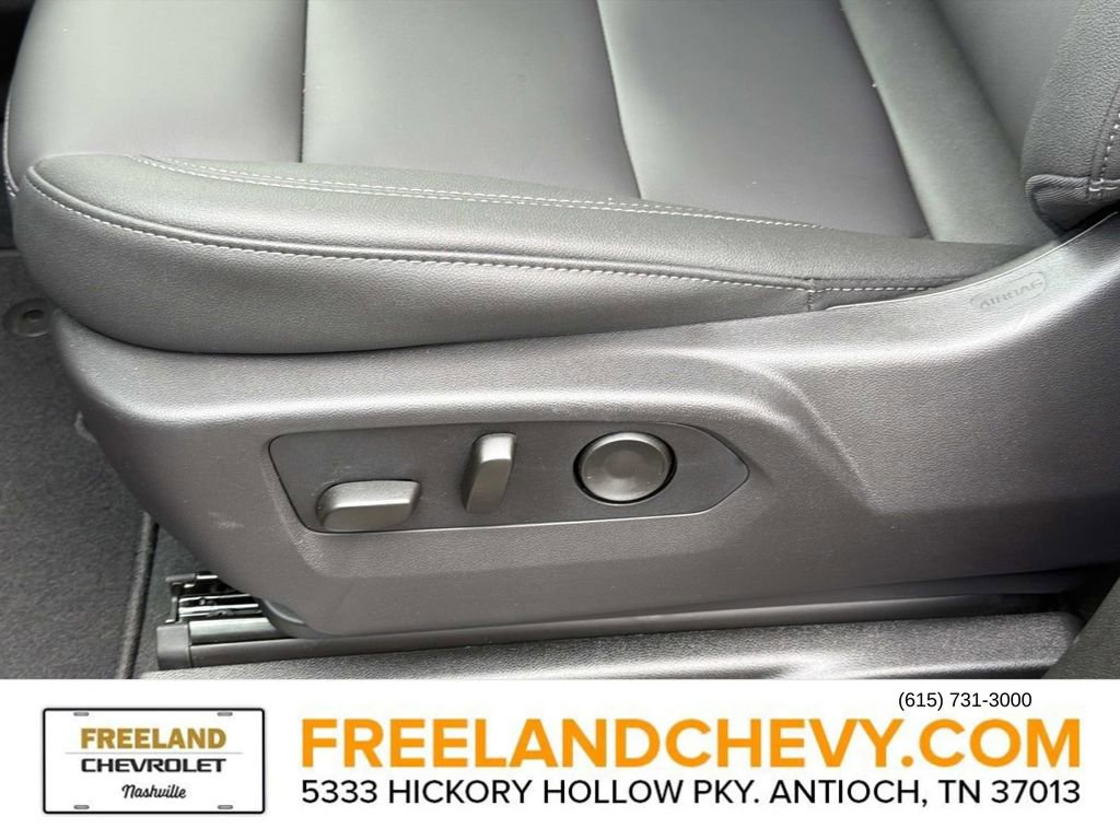 New 2026 Chevrolet Suburban LT w/ Comfort Package image 22