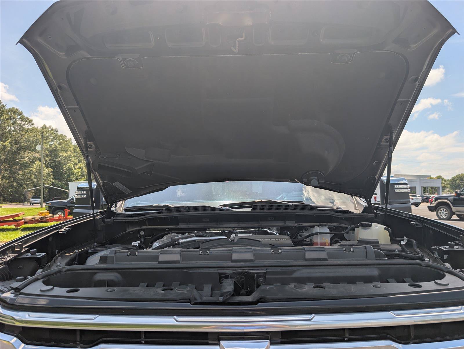 Used 2024 Chevrolet Silverado 2500 High Country w/ Technology Package AWD/4WD image 41