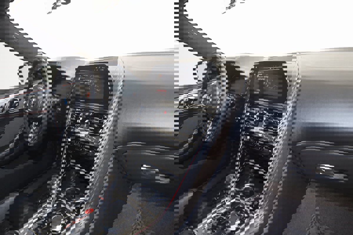 Used 2020 BMW M8 Coupe w/ Driving Assistance Package image 61